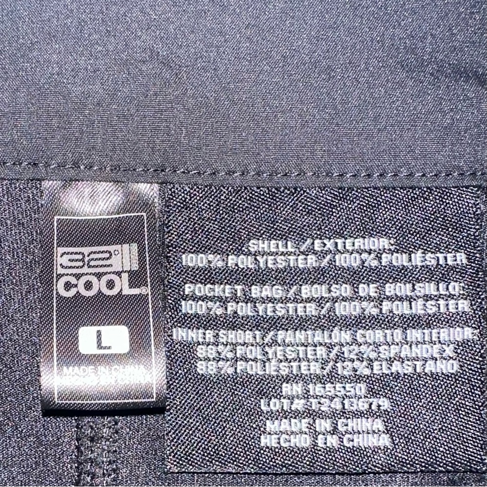 32 Degrees Women's Black Skort with Zip Pocket - Picture 7 of 7